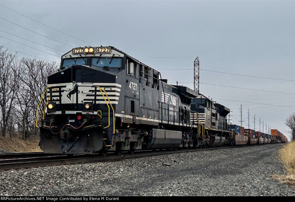 NS 4727 on 21W
